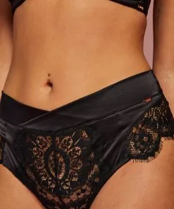 Hoher String Hannako - Schwarz -Strings & Boxerstrings Shop 191757 2